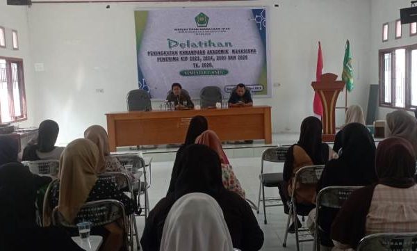 Pelatihan Mahasiswa Penerima KIP STAI Babussalam Sula Maluku Utara